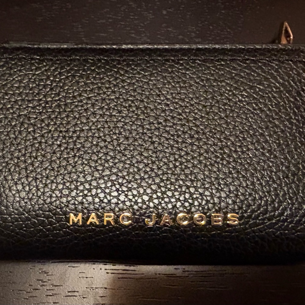 Marc Jacobs Textured Black Wallet